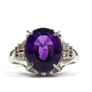 Amethyst Platinum Ring
